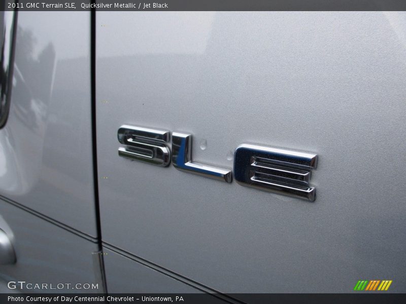 Quicksilver Metallic / Jet Black 2011 GMC Terrain SLE