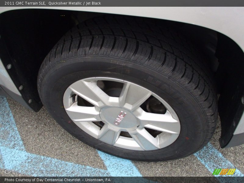 Quicksilver Metallic / Jet Black 2011 GMC Terrain SLE