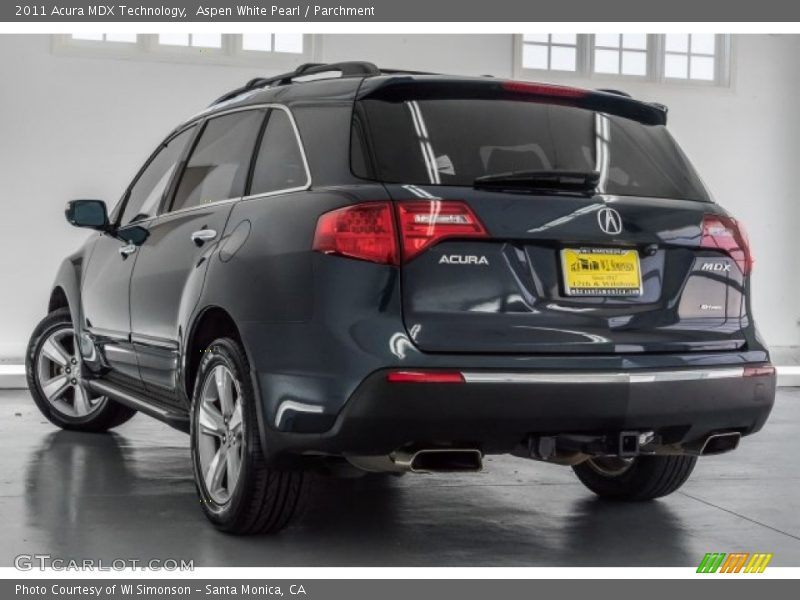 Aspen White Pearl / Parchment 2011 Acura MDX Technology