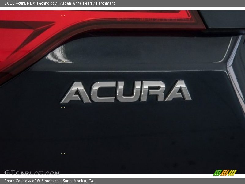 Aspen White Pearl / Parchment 2011 Acura MDX Technology
