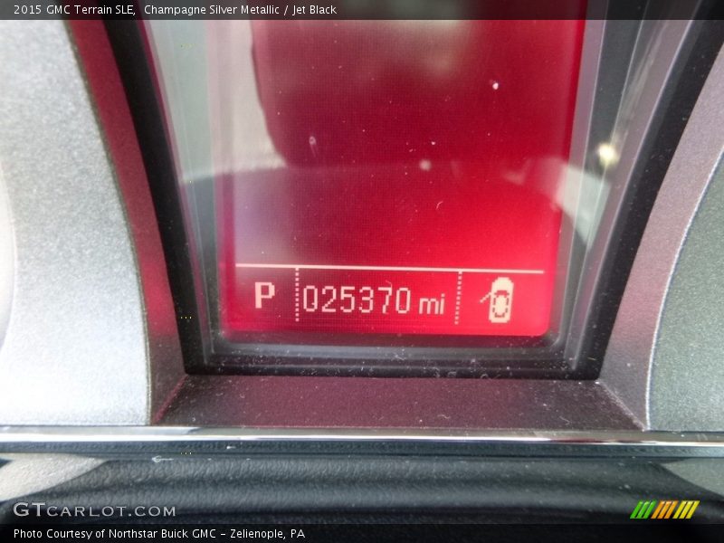 Champagne Silver Metallic / Jet Black 2015 GMC Terrain SLE