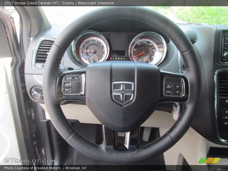 Granite / Black/Light Graystone 2017 Dodge Grand Caravan SXT