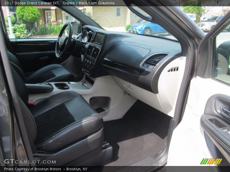 Granite / Black/Light Graystone 2017 Dodge Grand Caravan SXT