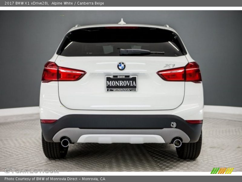 Alpine White / Canberra Beige 2017 BMW X1 xDrive28i