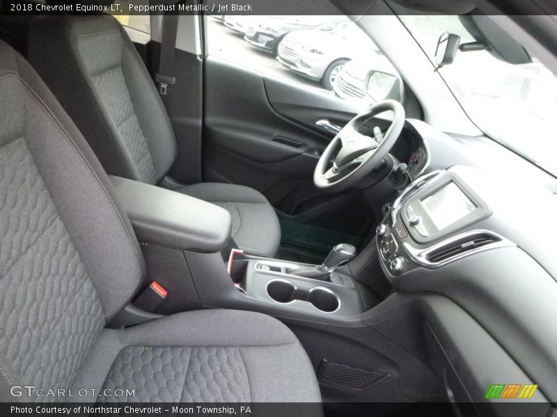 Pepperdust Metallic / Jet Black 2018 Chevrolet Equinox LT
