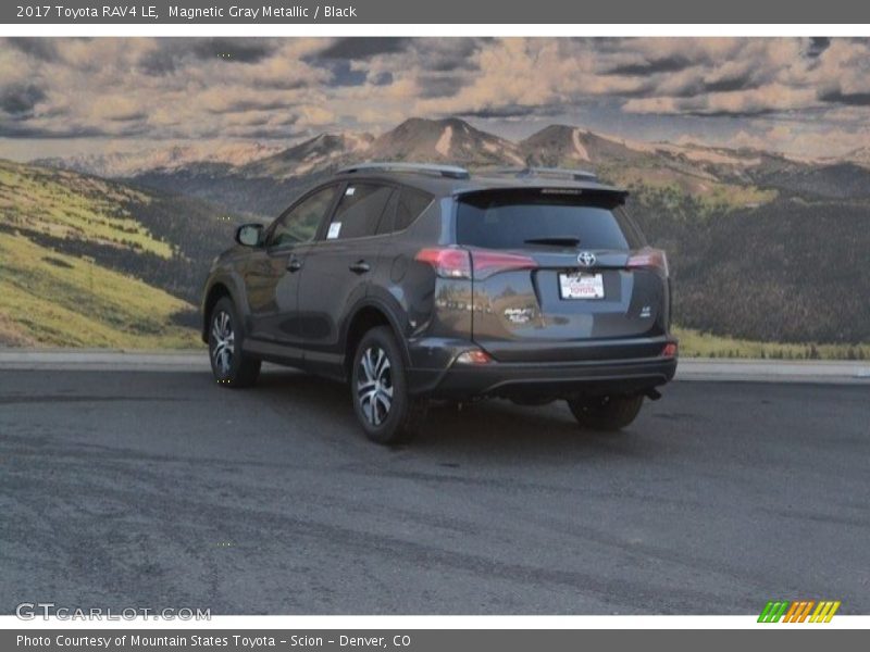 Magnetic Gray Metallic / Black 2017 Toyota RAV4 LE