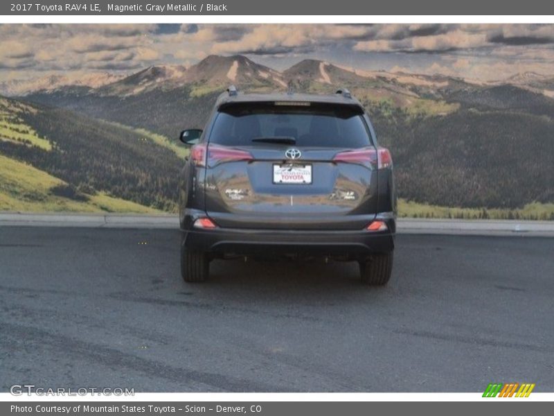 Magnetic Gray Metallic / Black 2017 Toyota RAV4 LE