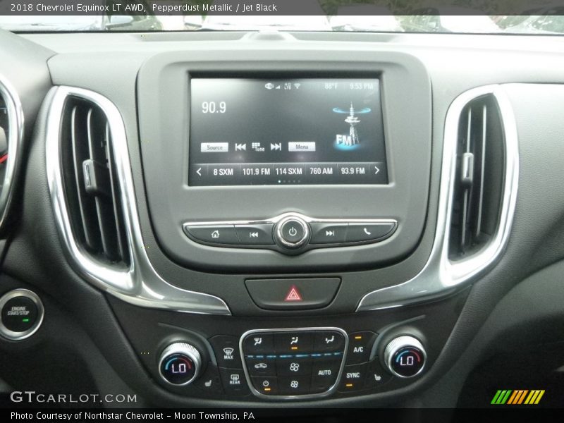 Pepperdust Metallic / Jet Black 2018 Chevrolet Equinox LT AWD