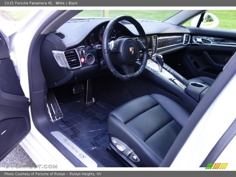 White / Black 2015 Porsche Panamera 4S