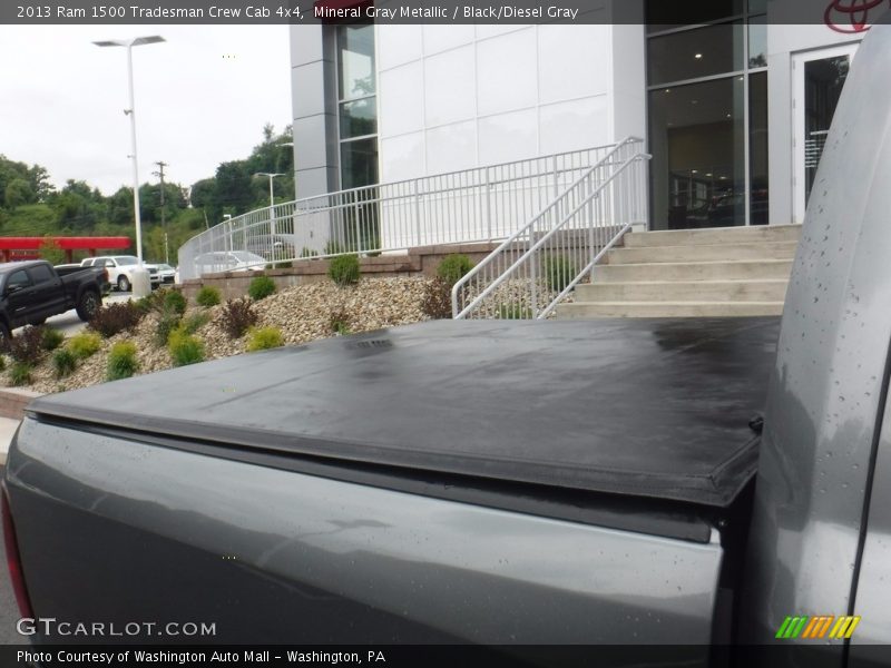Mineral Gray Metallic / Black/Diesel Gray 2013 Ram 1500 Tradesman Crew Cab 4x4