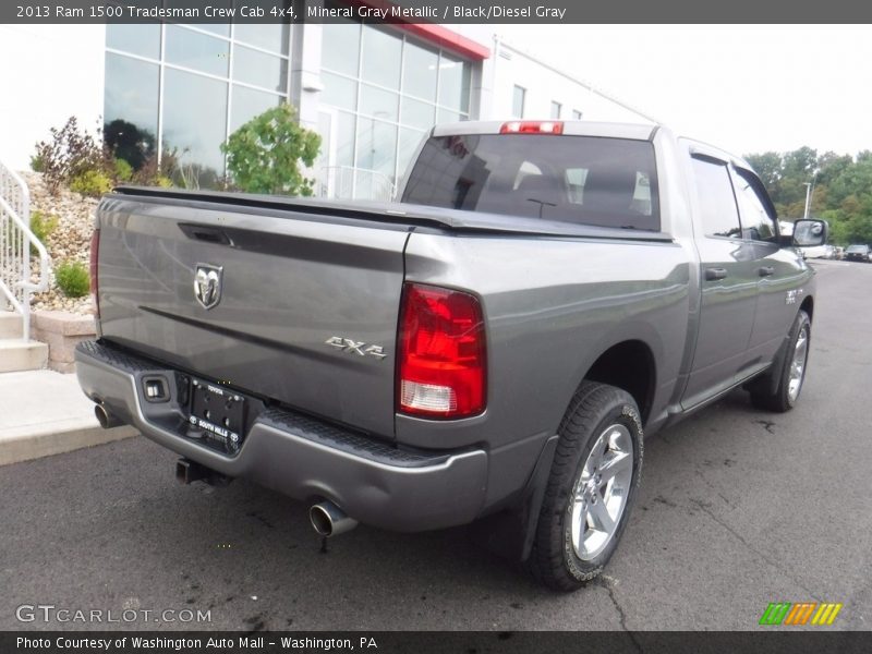 Mineral Gray Metallic / Black/Diesel Gray 2013 Ram 1500 Tradesman Crew Cab 4x4
