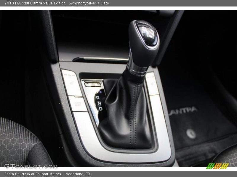 Symphony Silver / Black 2018 Hyundai Elantra Value Edition
