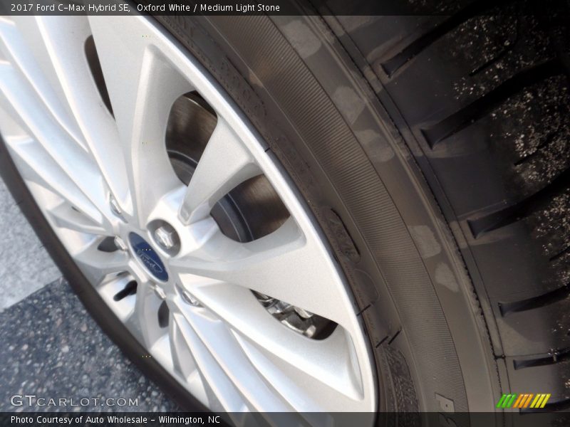 Oxford White / Medium Light Stone 2017 Ford C-Max Hybrid SE