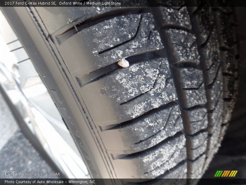 Oxford White / Medium Light Stone 2017 Ford C-Max Hybrid SE