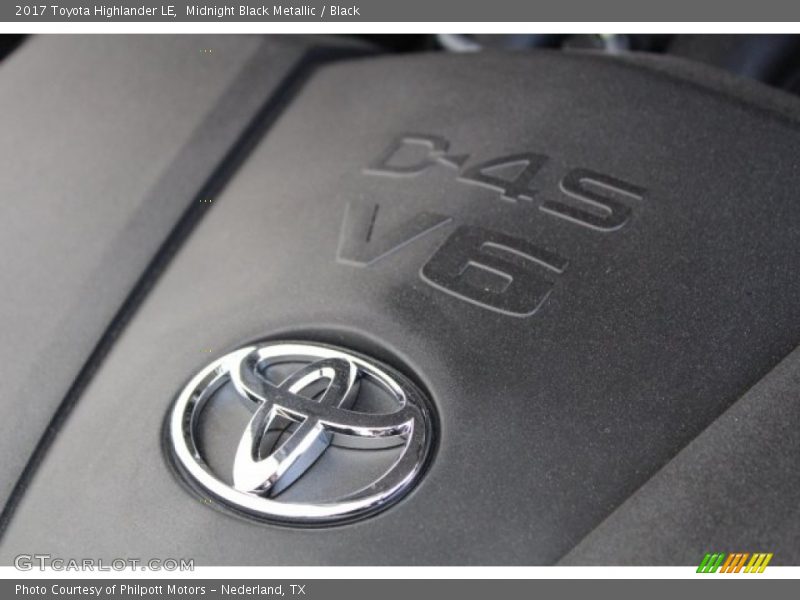 Midnight Black Metallic / Black 2017 Toyota Highlander LE