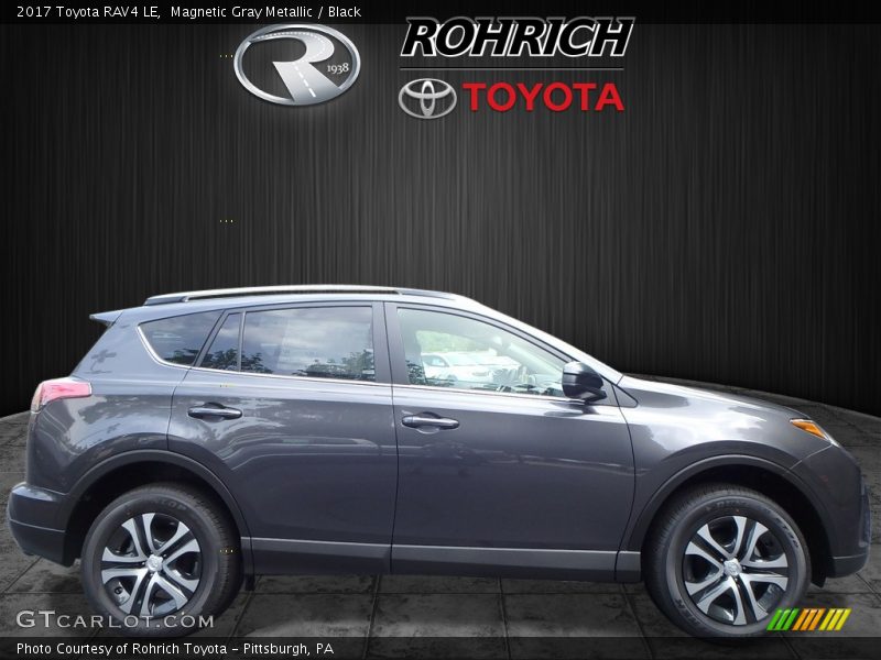 Magnetic Gray Metallic / Black 2017 Toyota RAV4 LE