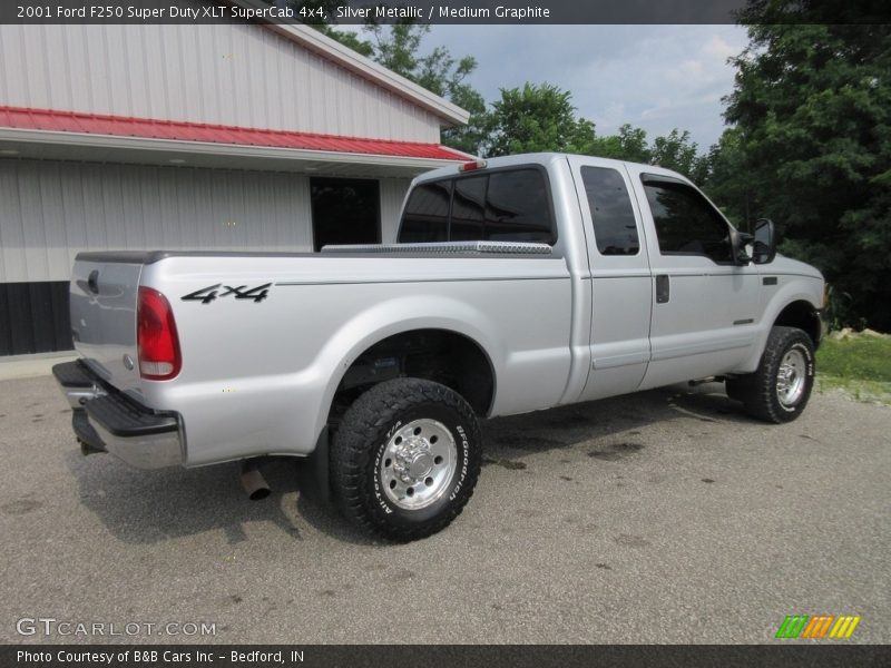 Silver Metallic / Medium Graphite 2001 Ford F250 Super Duty XLT SuperCab 4x4