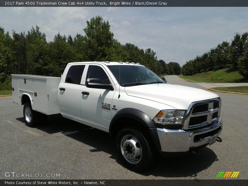 Bright White / Black/Diesel Gray 2017 Ram 4500 Tradesman Crew Cab 4x4 Utility Truck