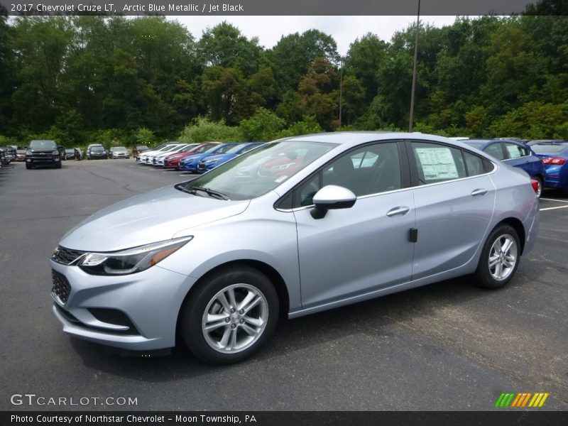 Arctic Blue Metallic / Jet Black 2017 Chevrolet Cruze LT
