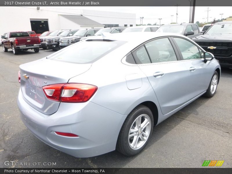 Arctic Blue Metallic / Jet Black 2017 Chevrolet Cruze LT