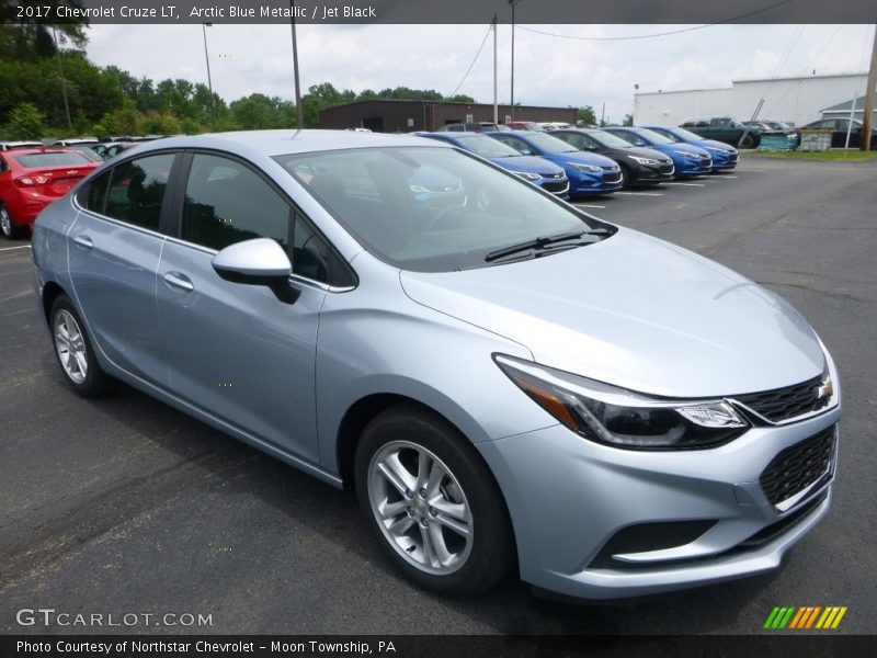Arctic Blue Metallic / Jet Black 2017 Chevrolet Cruze LT