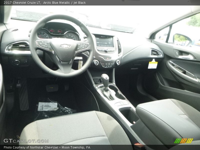 Arctic Blue Metallic / Jet Black 2017 Chevrolet Cruze LT