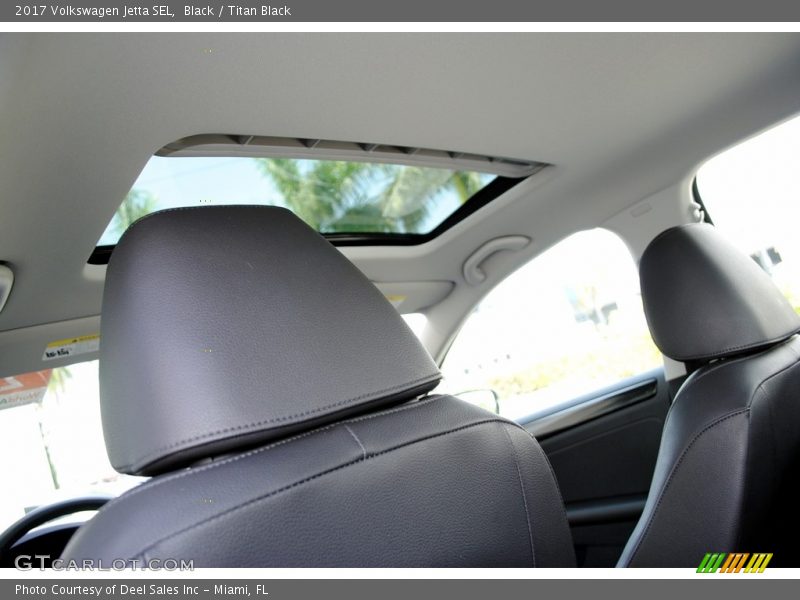 Black / Titan Black 2017 Volkswagen Jetta SEL