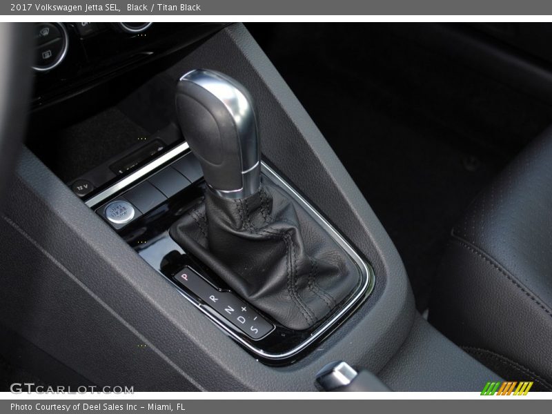 Black / Titan Black 2017 Volkswagen Jetta SEL