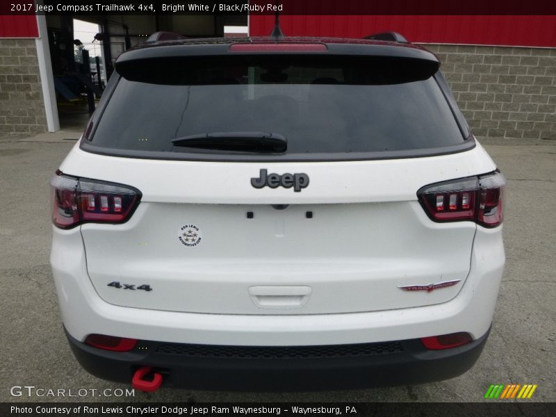Bright White / Black/Ruby Red 2017 Jeep Compass Trailhawk 4x4