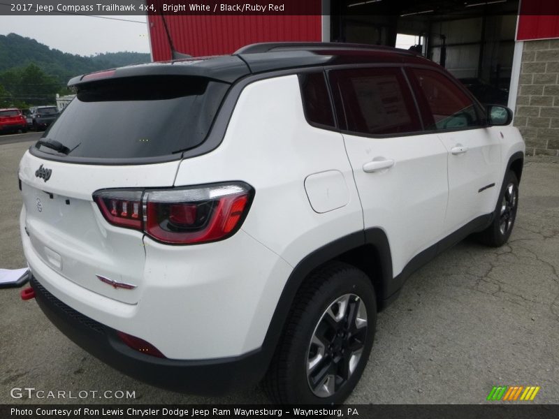 Bright White / Black/Ruby Red 2017 Jeep Compass Trailhawk 4x4