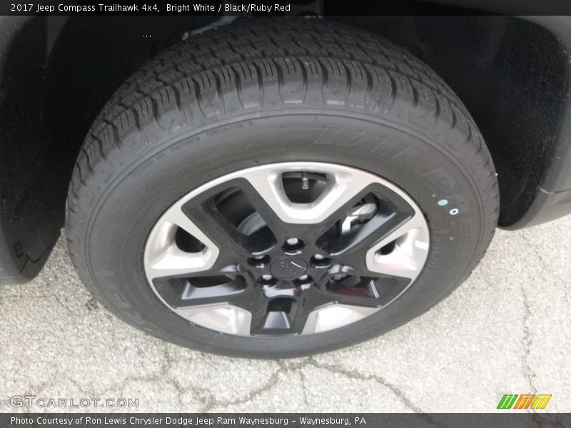 Bright White / Black/Ruby Red 2017 Jeep Compass Trailhawk 4x4