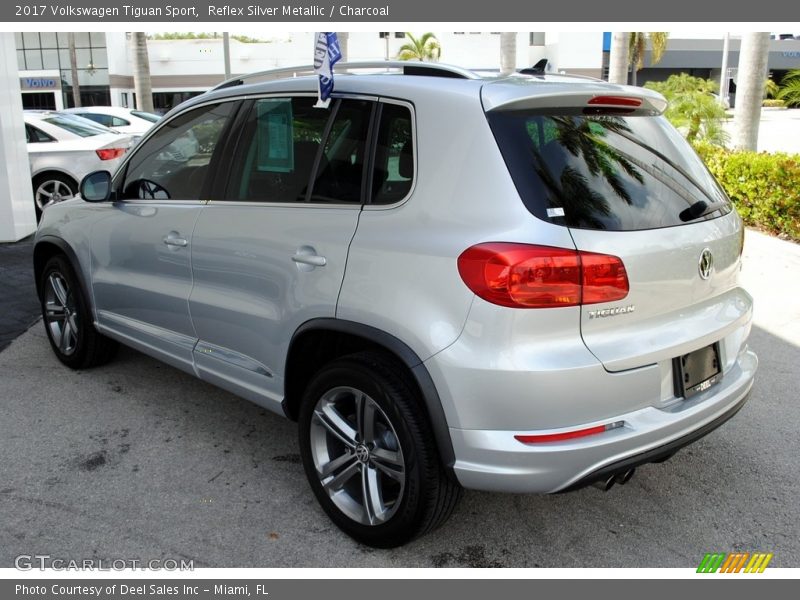 Reflex Silver Metallic / Charcoal 2017 Volkswagen Tiguan Sport