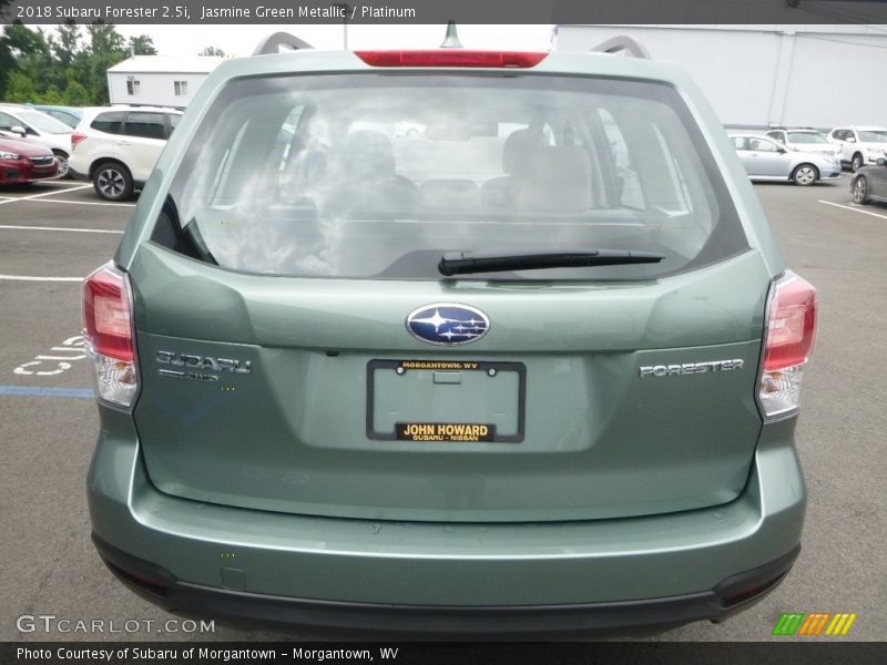 Jasmine Green Metallic / Platinum 2018 Subaru Forester 2.5i