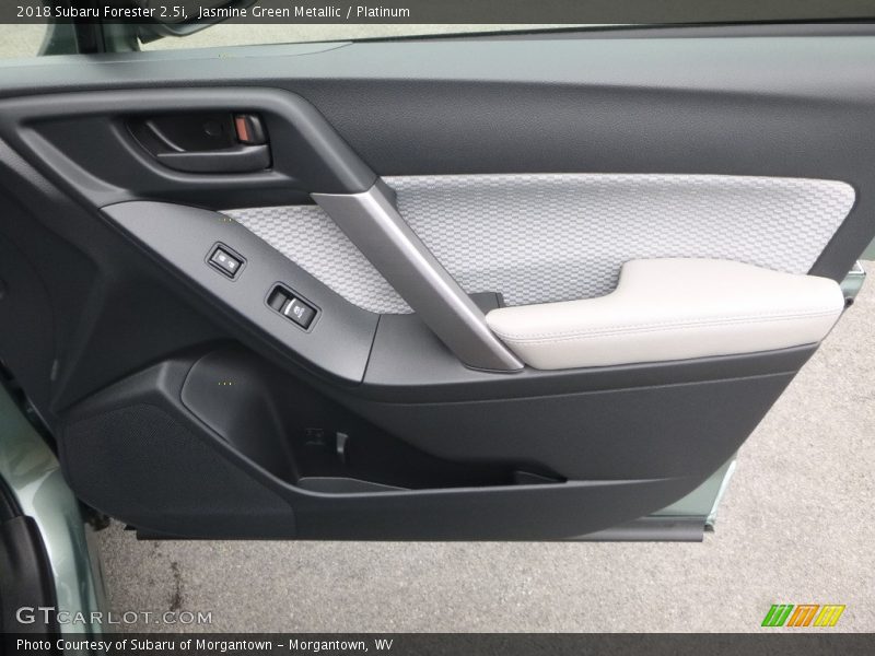 Jasmine Green Metallic / Platinum 2018 Subaru Forester 2.5i