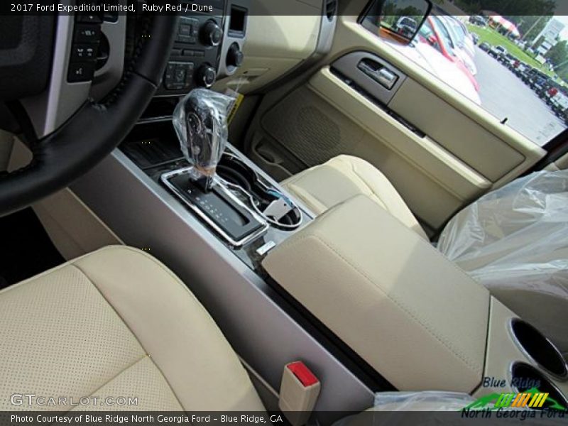 Ruby Red / Dune 2017 Ford Expedition Limited