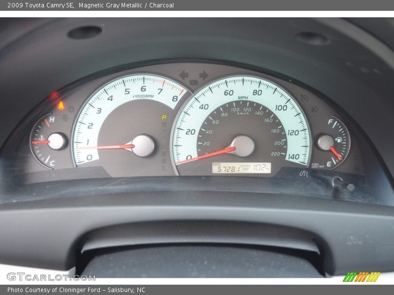 Magnetic Gray Metallic / Charcoal 2009 Toyota Camry SE