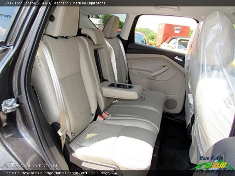 Magnetic / Medium Light Stone 2017 Ford Escape SE 4WD