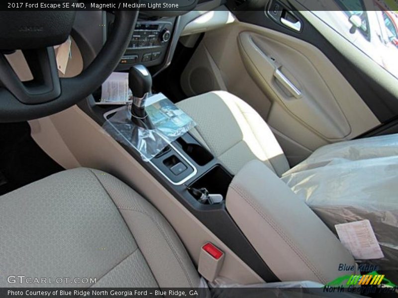 Magnetic / Medium Light Stone 2017 Ford Escape SE 4WD