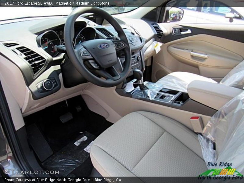 Magnetic / Medium Light Stone 2017 Ford Escape SE 4WD