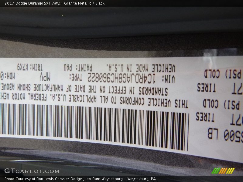 Granite Metallic / Black 2017 Dodge Durango SXT AWD