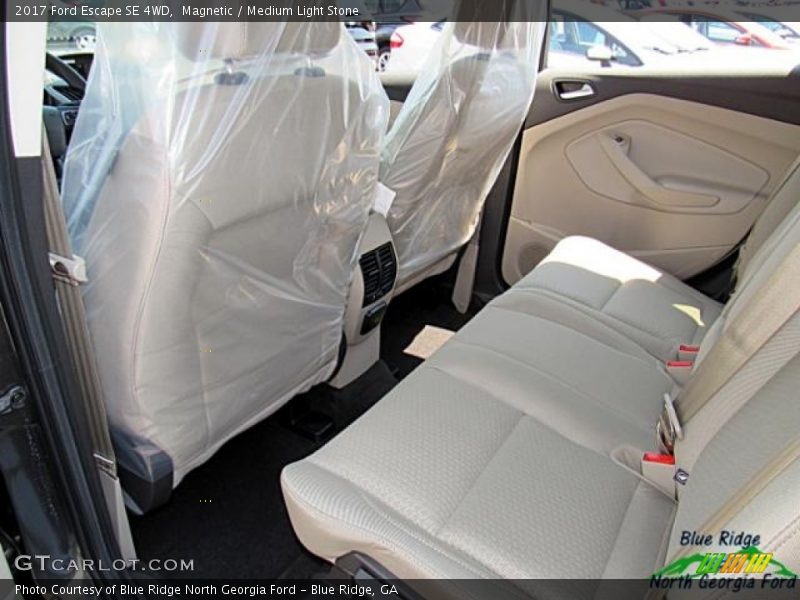 Magnetic / Medium Light Stone 2017 Ford Escape SE 4WD