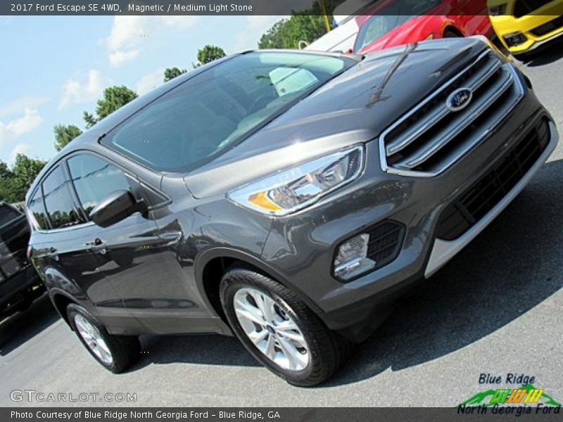 Magnetic / Medium Light Stone 2017 Ford Escape SE 4WD