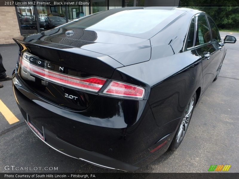 Black Velvet / Ebony 2017 Lincoln MKZ Premier