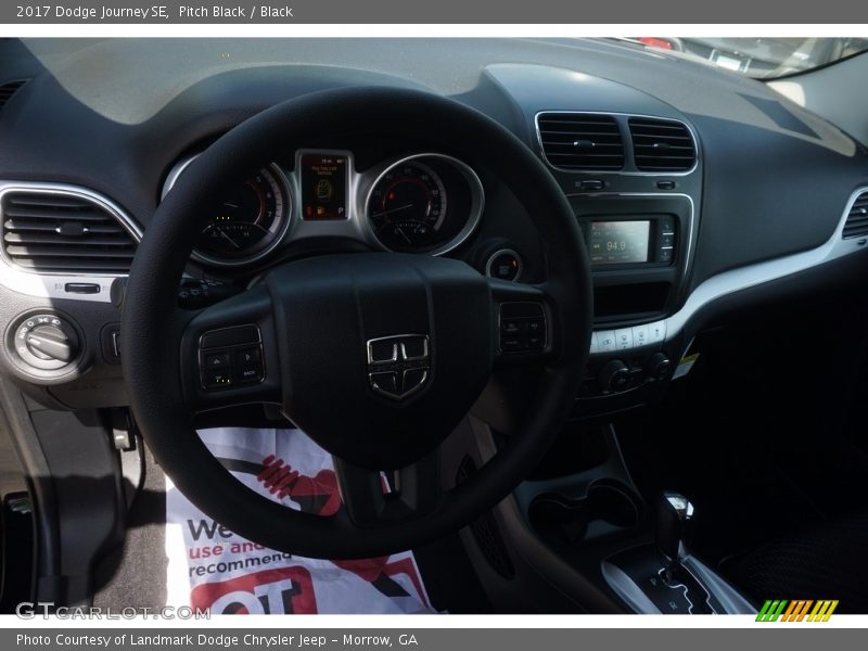 Pitch Black / Black 2017 Dodge Journey SE