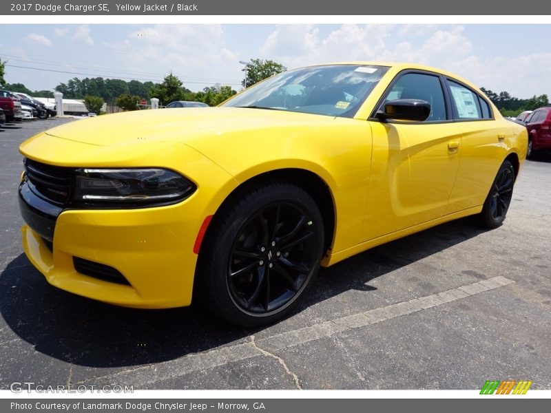 Yellow Jacket / Black 2017 Dodge Charger SE