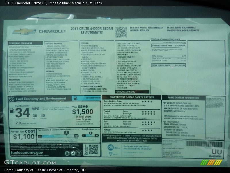 Mosaic Black Metallic / Jet Black 2017 Chevrolet Cruze LT
