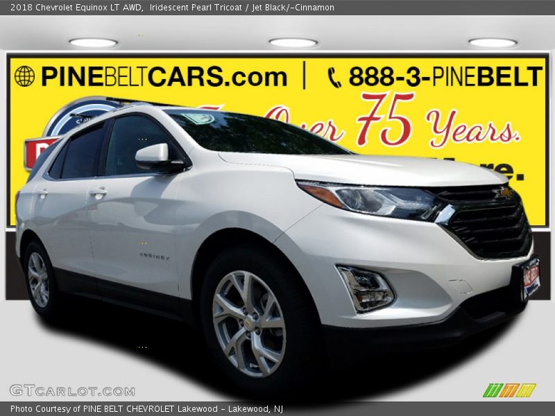 Iridescent Pearl Tricoat / Jet Black/­Cinnamon 2018 Chevrolet Equinox LT AWD