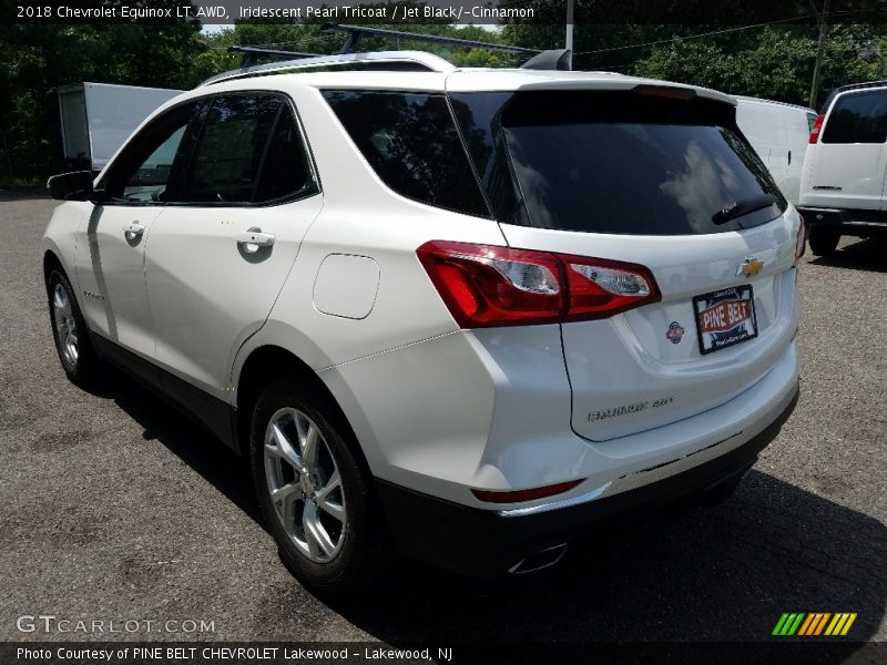 Iridescent Pearl Tricoat / Jet Black/­Cinnamon 2018 Chevrolet Equinox LT AWD