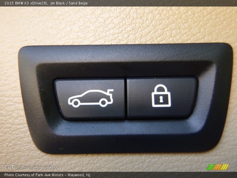 Jet Black / Sand Beige 2015 BMW X3 xDrive28i