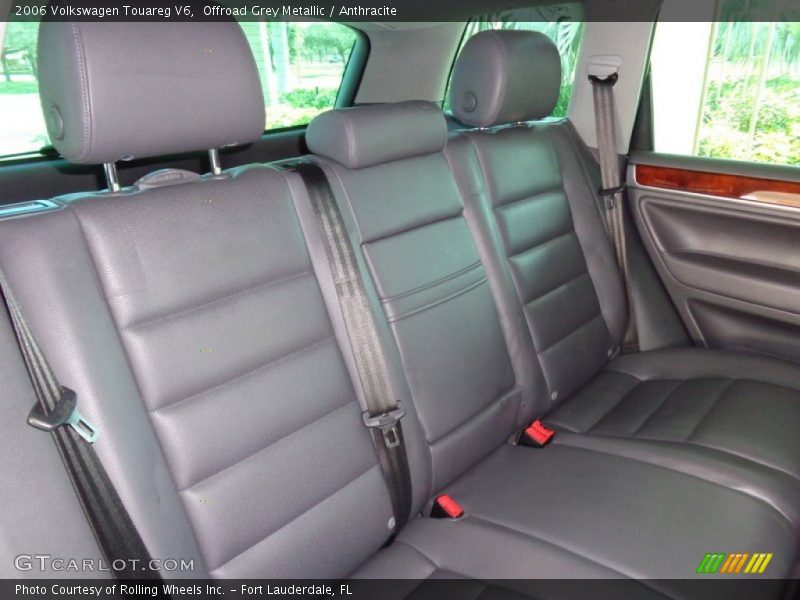 Offroad Grey Metallic / Anthracite 2006 Volkswagen Touareg V6